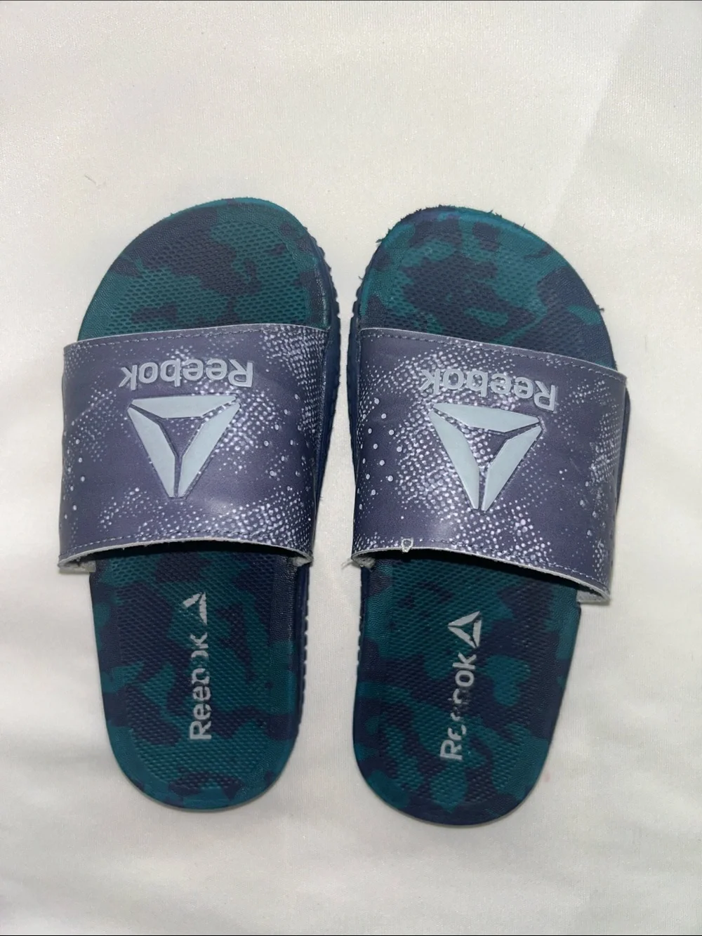 Reebok Kids' Navy and Teal Slide Sandals